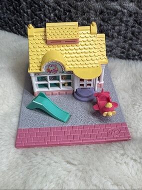 Vintage 1993 Polly Pocket Toy Shop
